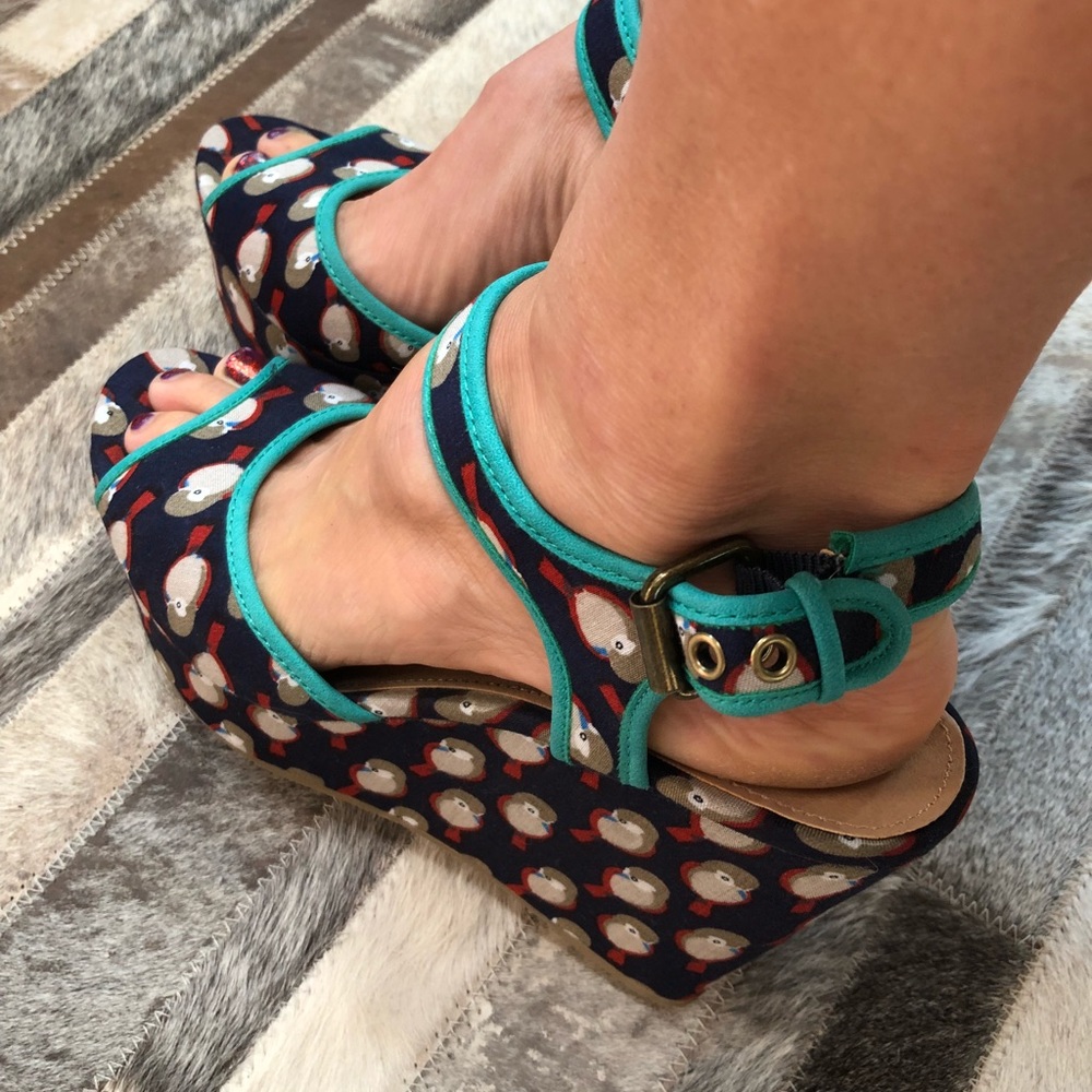 Turquoise bird Heels wedge
